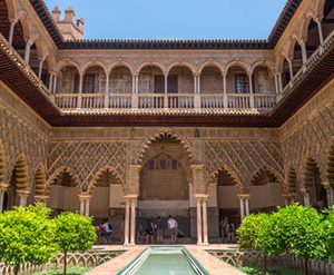 Reales, Alcázares, un palacio de palacios